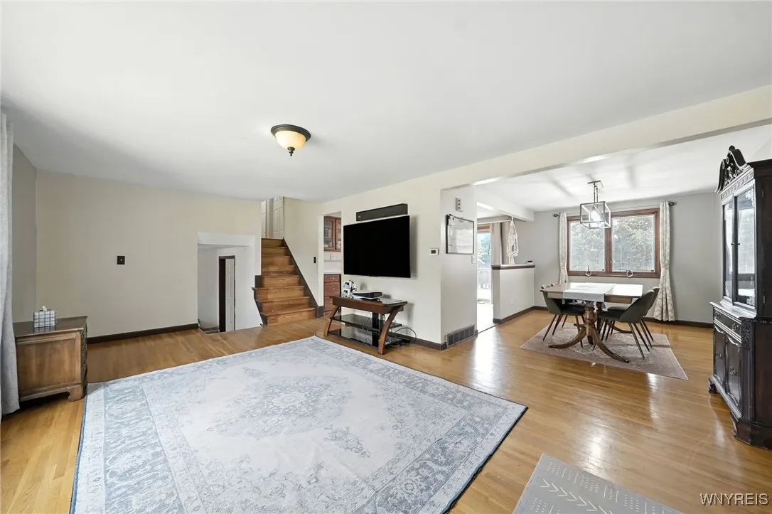 271 Nagel Drive, Cheektowaga, New York 14225, Cheektowaga, New York 14225, 3 Bedrooms Bedrooms, 10 Rooms Rooms,1 BathroomBathrooms,Residential,Closed,271 Nagel Drive, Cheektowaga, New York 14225,0,B1629463