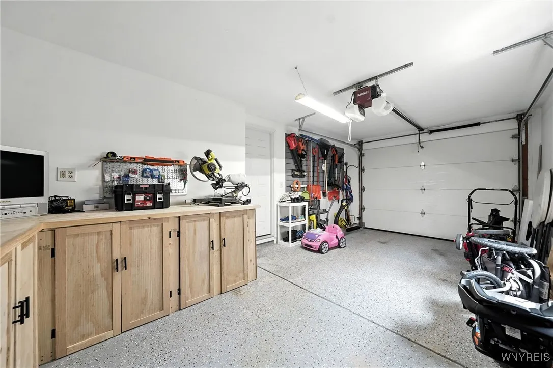 271 Nagel Drive, Cheektowaga, New York 14225, Cheektowaga, New York 14225, 3 Bedrooms Bedrooms, 10 Rooms Rooms,1 BathroomBathrooms,Residential,Closed,271 Nagel Drive, Cheektowaga, New York 14225,0,B1629463