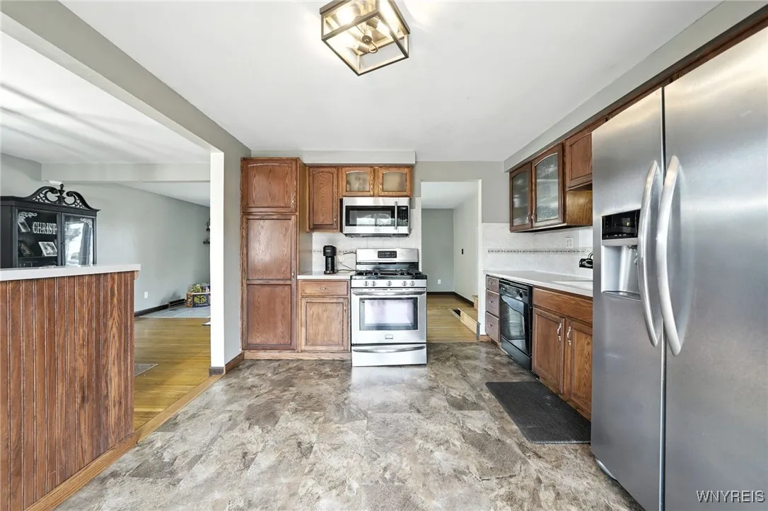 271 Nagel Drive, Cheektowaga, New York 14225, Cheektowaga, New York 14225, 3 Bedrooms Bedrooms, 10 Rooms Rooms,1 BathroomBathrooms,Residential,Closed,271 Nagel Drive, Cheektowaga, New York 14225,0,B1629463