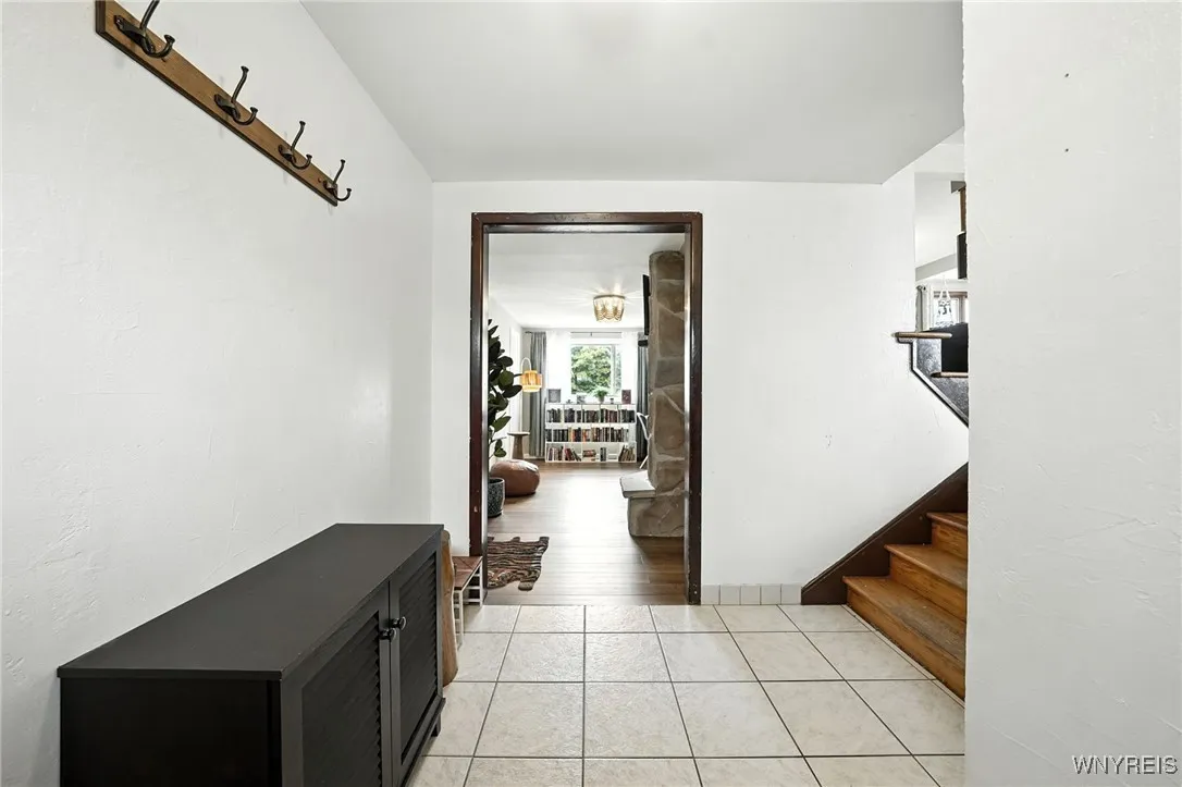 271 Nagel Drive, Cheektowaga, New York 14225, Cheektowaga, New York 14225, 3 Bedrooms Bedrooms, 10 Rooms Rooms,1 BathroomBathrooms,Residential,Closed,271 Nagel Drive, Cheektowaga, New York 14225,0,B1629463