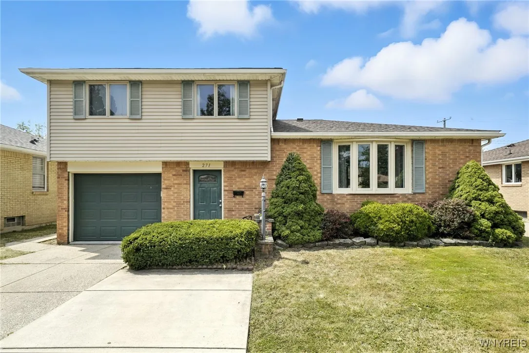 271 Nagel Drive, Cheektowaga, New York 14225, Cheektowaga, New York 14225, 3 Bedrooms Bedrooms, 10 Rooms Rooms,1 BathroomBathrooms,Residential,Closed,271 Nagel Drive, Cheektowaga, New York 14225,0,B1629463