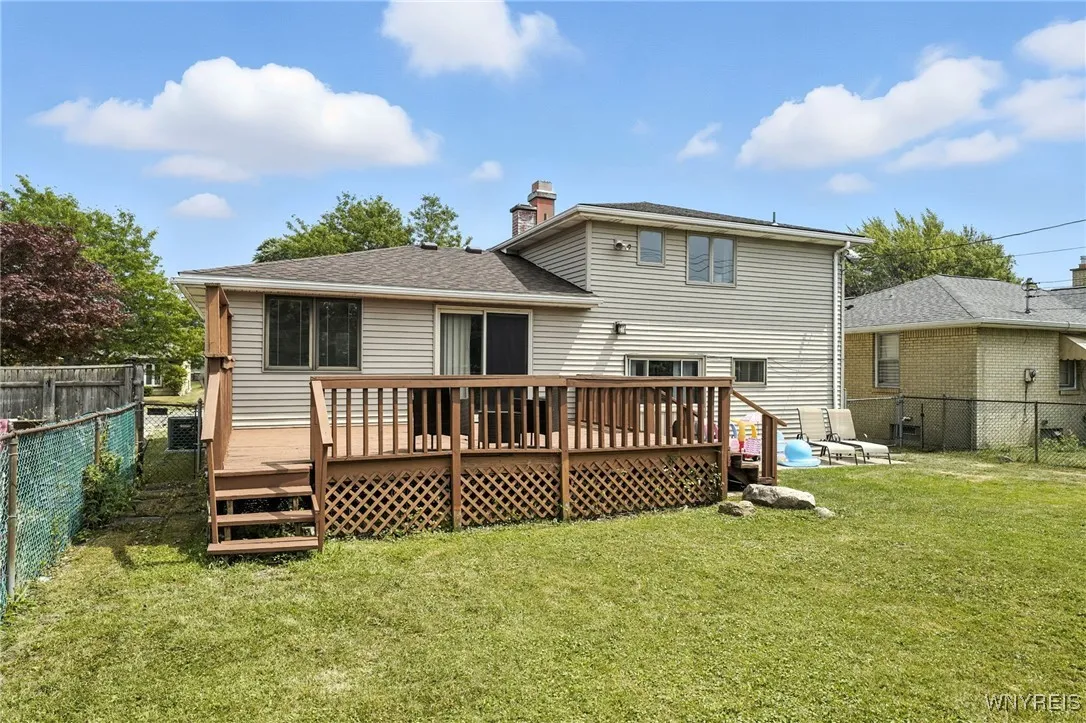 271 Nagel Drive, Cheektowaga, New York 14225, Cheektowaga, New York 14225, 3 Bedrooms Bedrooms, 10 Rooms Rooms,1 BathroomBathrooms,Residential,Closed,271 Nagel Drive, Cheektowaga, New York 14225,0,B1629463