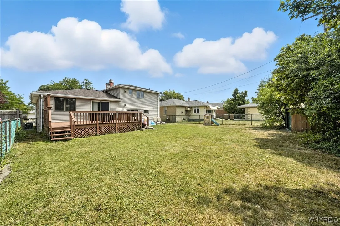 271 Nagel Drive, Cheektowaga, New York 14225, Cheektowaga, New York 14225, 3 Bedrooms Bedrooms, 10 Rooms Rooms,1 BathroomBathrooms,Residential,Closed,271 Nagel Drive, Cheektowaga, New York 14225,0,B1629463