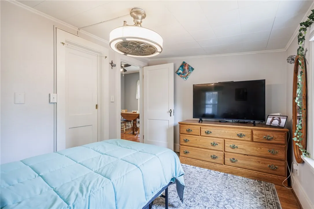 96 Ridgecrest Road, Greece, New York 14626, Greece, New York 14626, 2 Bedrooms Bedrooms, 5 Rooms Rooms,1 BathroomBathrooms,Residential,Closed,96 Ridgecrest Road, Greece, New York 14626,0,R1629399