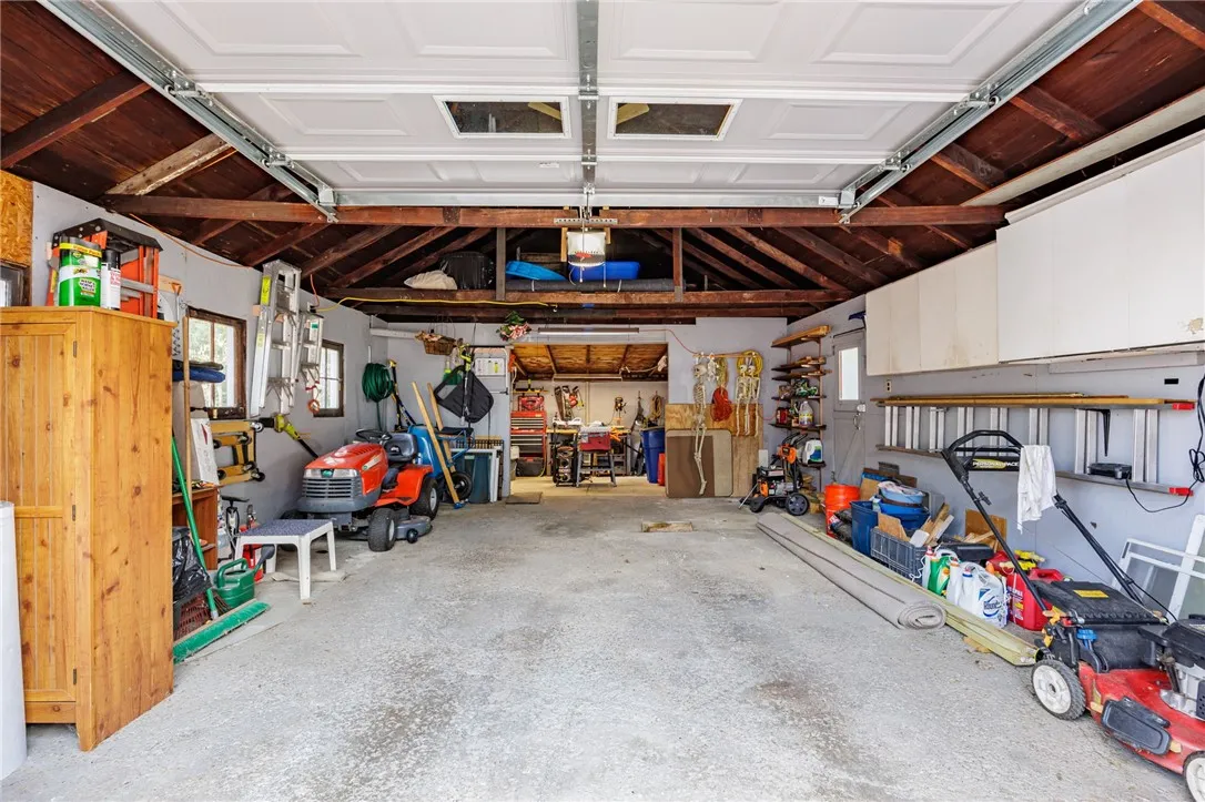 96 Ridgecrest Road, Greece, New York 14626, Greece, New York 14626, 2 Bedrooms Bedrooms, 5 Rooms Rooms,1 BathroomBathrooms,Residential,Closed,96 Ridgecrest Road, Greece, New York 14626,0,R1629399