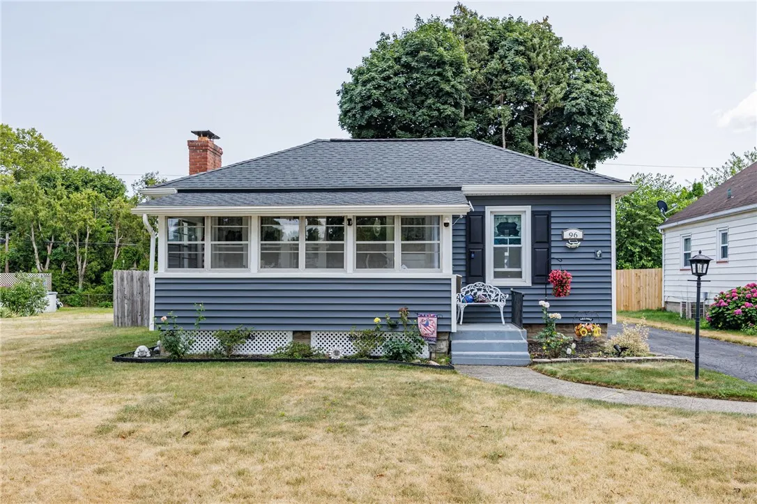 96 Ridgecrest Road, Greece, New York 14626, Greece, New York 14626, 2 Bedrooms Bedrooms, 5 Rooms Rooms,1 BathroomBathrooms,Residential,Closed,96 Ridgecrest Road, Greece, New York 14626,0,R1629399