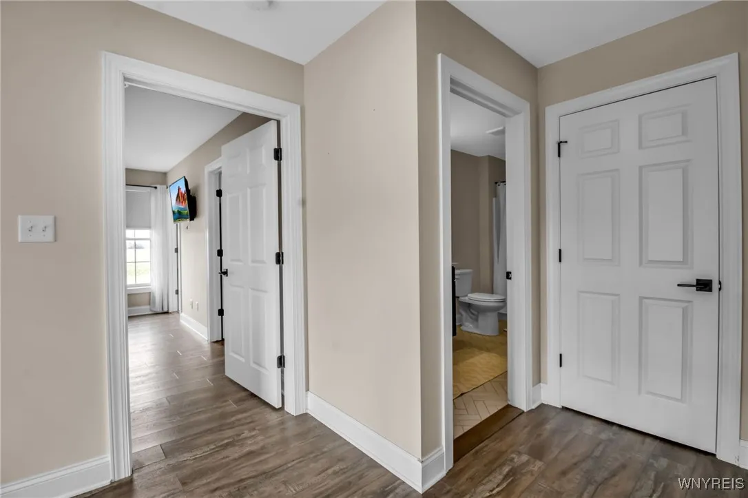 3320 Colleen, Wheatfield, New York 14132, Wheatfield, New York 14132, 3 Bedrooms Bedrooms, 9 Rooms Rooms,2 BathroomsBathrooms,Residential,For Sale,3320 Colleen, Wheatfield, New York 14132,B1629438