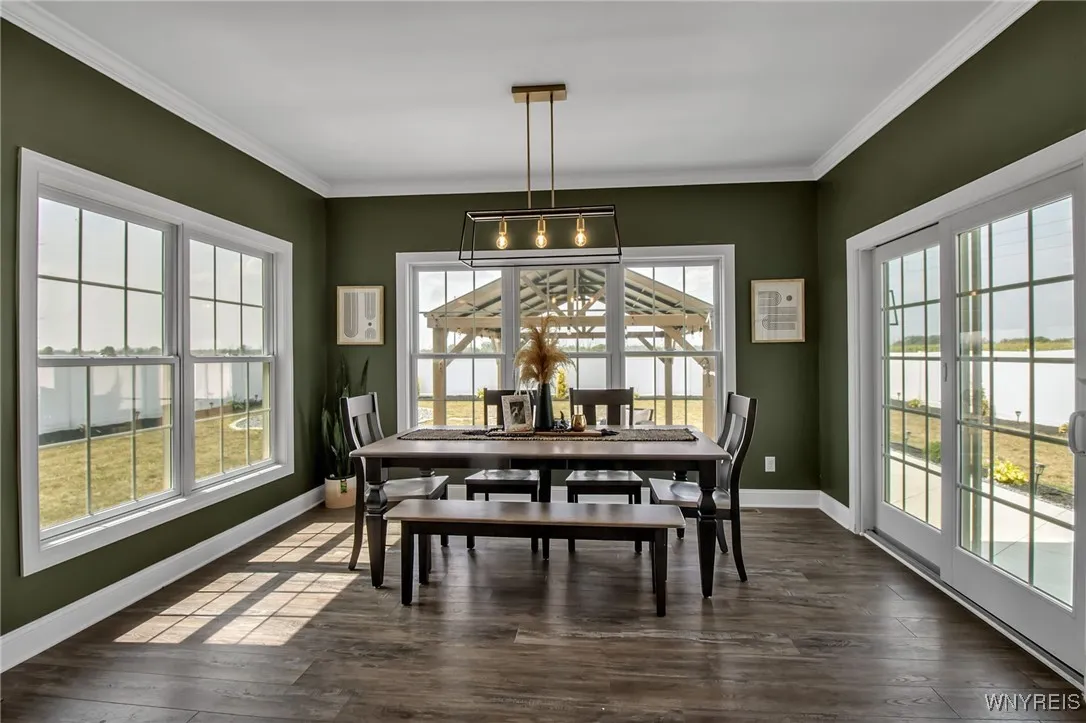 3320 Colleen, Wheatfield, New York 14132, Wheatfield, New York 14132, 3 Bedrooms Bedrooms, 9 Rooms Rooms,2 BathroomsBathrooms,Residential,For Sale,3320 Colleen, Wheatfield, New York 14132,B1629438