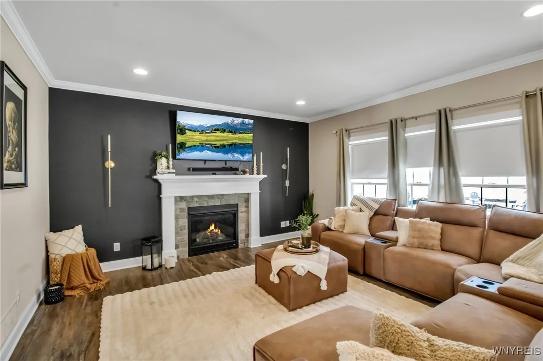 3320 Colleen, Wheatfield, New York 14132, Wheatfield, New York 14132, 3 Bedrooms Bedrooms, 9 Rooms Rooms,2 BathroomsBathrooms,Residential,For Sale,3320 Colleen, Wheatfield, New York 14132,B1629438