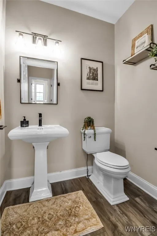 3320 Colleen, Wheatfield, New York 14132, Wheatfield, New York 14132, 3 Bedrooms Bedrooms, 9 Rooms Rooms,2 BathroomsBathrooms,Residential,For Sale,3320 Colleen, Wheatfield, New York 14132,B1629438
