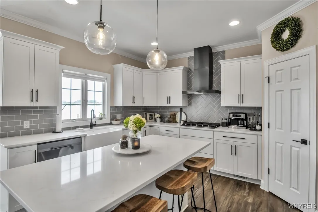 3320 Colleen, Wheatfield, New York 14132, Wheatfield, New York 14132, 3 Bedrooms Bedrooms, 9 Rooms Rooms,2 BathroomsBathrooms,Residential,For Sale,3320 Colleen, Wheatfield, New York 14132,B1629438