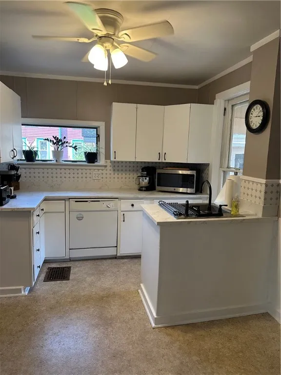 78-80 Silver Street, Norwich, New York 13815, Norwich, New York 13815, 3 Bedrooms Bedrooms, 9 Rooms Rooms,1 BathroomBathrooms,Residential,Closed,78-80 Silver Street, Norwich, New York 13815,0,R1629424