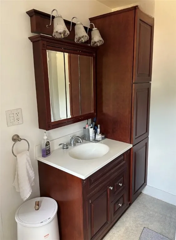 78-80 Silver Street, Norwich, New York 13815, Norwich, New York 13815, 3 Bedrooms Bedrooms, 9 Rooms Rooms,1 BathroomBathrooms,Residential,Closed,78-80 Silver Street, Norwich, New York 13815,0,R1629424