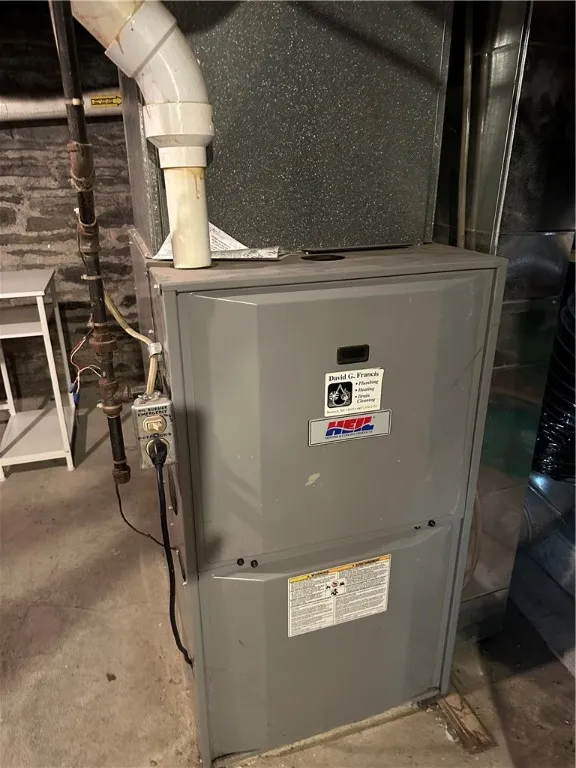 78-80 Silver Street, Norwich, New York 13815, Norwich, New York 13815, 3 Bedrooms Bedrooms, 9 Rooms Rooms,1 BathroomBathrooms,Residential,Closed,78-80 Silver Street, Norwich, New York 13815,0,R1629424