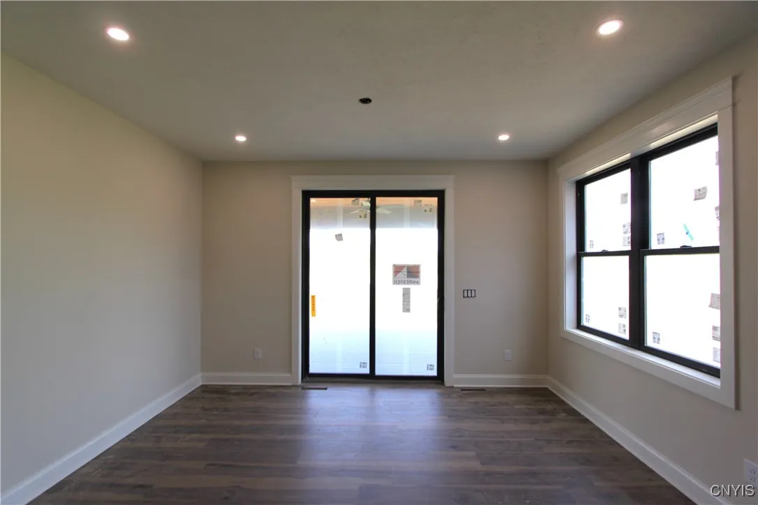 3505 Tall Tree Lane Lane, Lysander, New York 13027, Lysander, New York 13027, 3 Bedrooms Bedrooms, 11 Rooms Rooms,2 BathroomsBathrooms,Residential,Closed,3505 Tall Tree Lane Lane, Lysander, New York 13027,0,S1629485