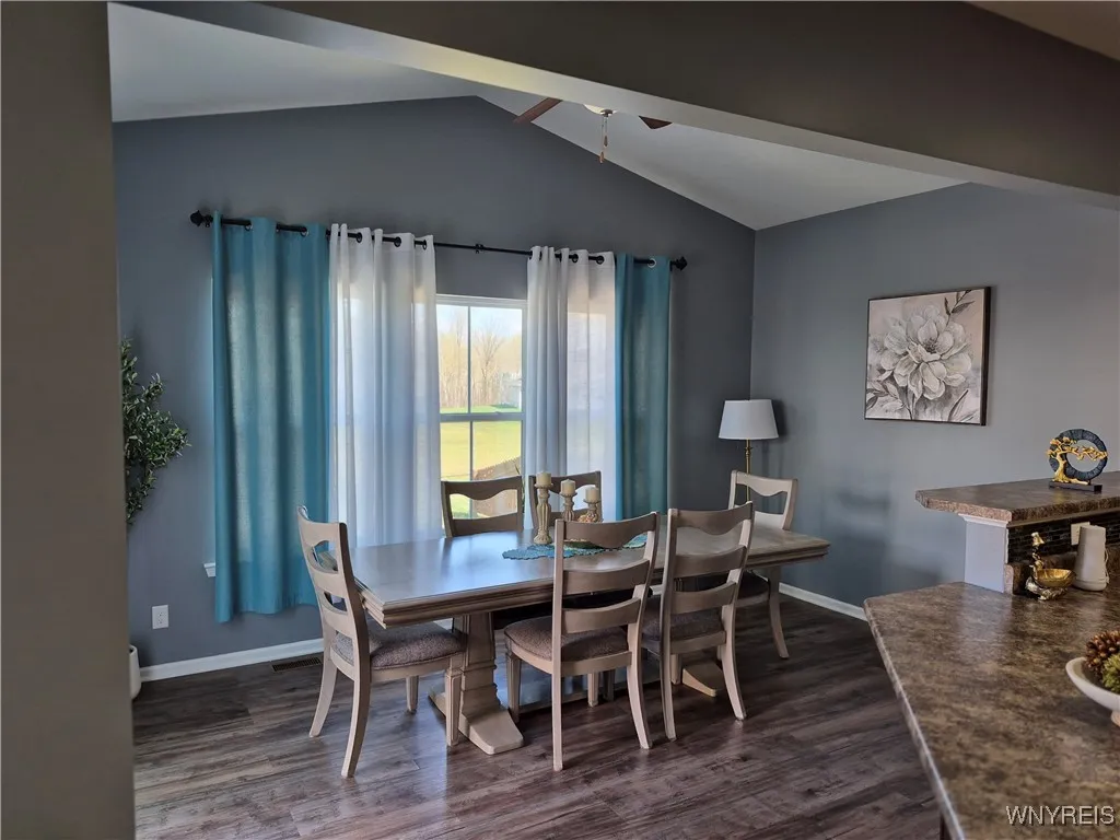 4016 Connors, Hamburg, New York 14219, Hamburg, New York 14219, 3 Bedrooms Bedrooms, 11 Rooms Rooms,2 BathroomsBathrooms,Residential,Closed,4016 Connors, Hamburg, New York 14219,0,B1629531