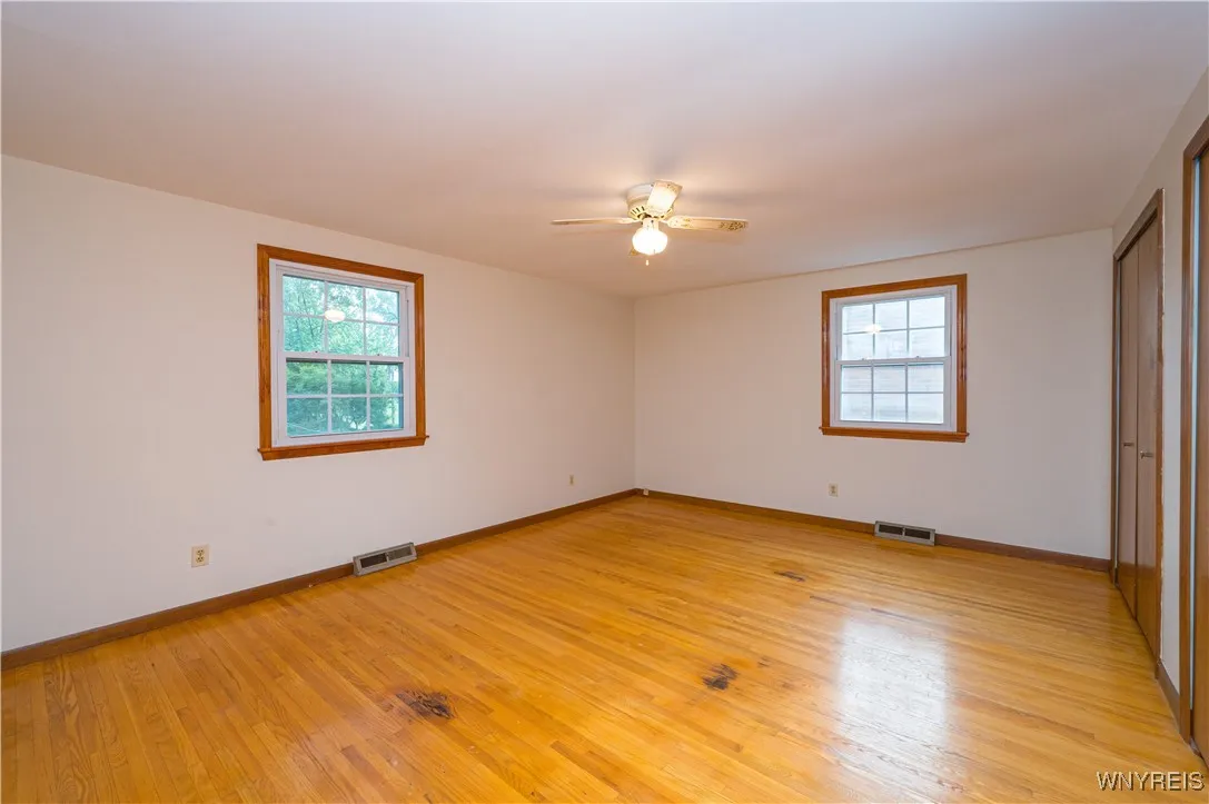 54 Willowgrove East, Tonawanda, New York 14150, Tonawanda, New York 14150, 4 Bedrooms Bedrooms, 9 Rooms Rooms,2 BathroomsBathrooms,Residential,Closed,54 Willowgrove East, Tonawanda, New York 14150,0,B1629182