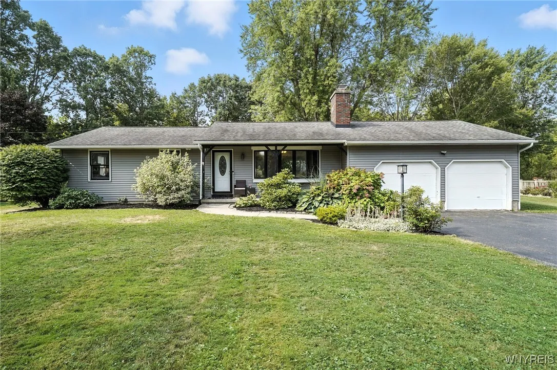 5468 Irish Road, Pendleton, New York 14120, Pendleton, New York 14120, 4 Bedrooms Bedrooms, 7 Rooms Rooms,2 BathroomsBathrooms,Residential,Closed,5468 Irish Road, Pendleton, New York 14120,0,B1629448