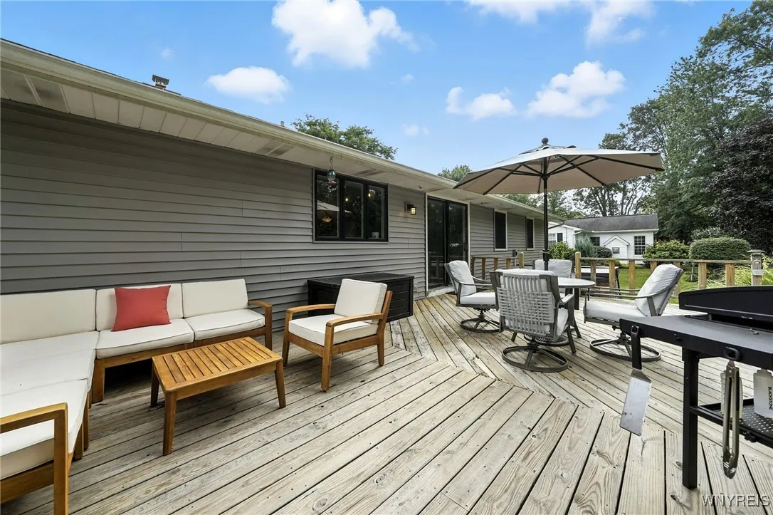 5468 Irish Road, Pendleton, New York 14120, Pendleton, New York 14120, 4 Bedrooms Bedrooms, 7 Rooms Rooms,2 BathroomsBathrooms,Residential,Closed,5468 Irish Road, Pendleton, New York 14120,0,B1629448