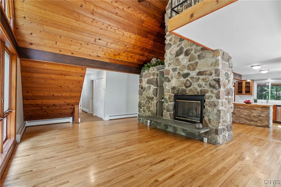 60 Edwards Circle, Oswego, New York 13126, Oswego, New York 13126, 4 Bedrooms Bedrooms, 9 Rooms Rooms,3 BathroomsBathrooms,Residential,Closed,60 Edwards Circle, Oswego, New York 13126,0,S1629543