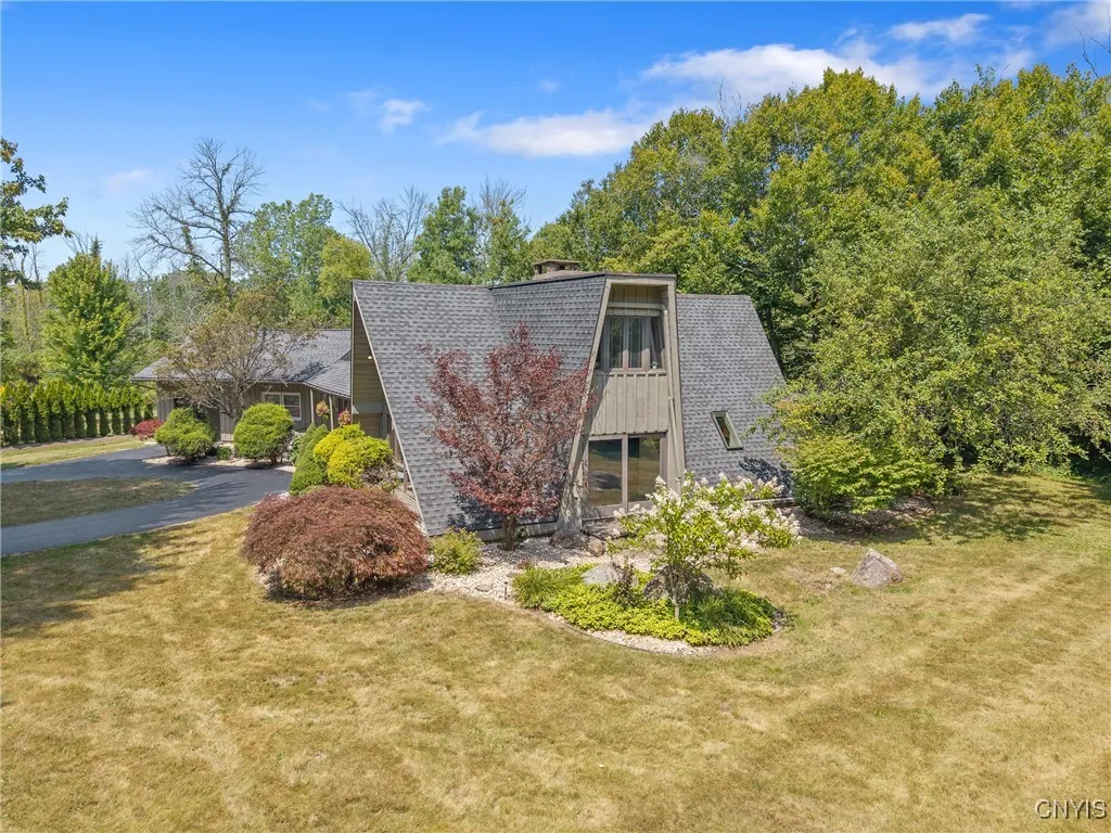 60 Edwards Circle, Oswego, New York 13126, Oswego, New York 13126, 4 Bedrooms Bedrooms, 9 Rooms Rooms,3 BathroomsBathrooms,Residential,Closed,60 Edwards Circle, Oswego, New York 13126,0,S1629543