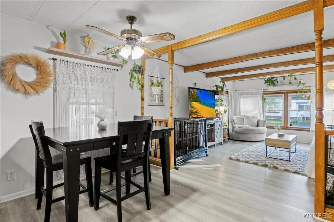 41 Burgundy Circle, West Seneca, New York 14224, West Seneca, New York 14224, 2 Bedrooms Bedrooms, 6 Rooms Rooms,1 BathroomBathrooms,Residential,For Sale,41 Burgundy Circle, West Seneca, New York 14224,B1629560