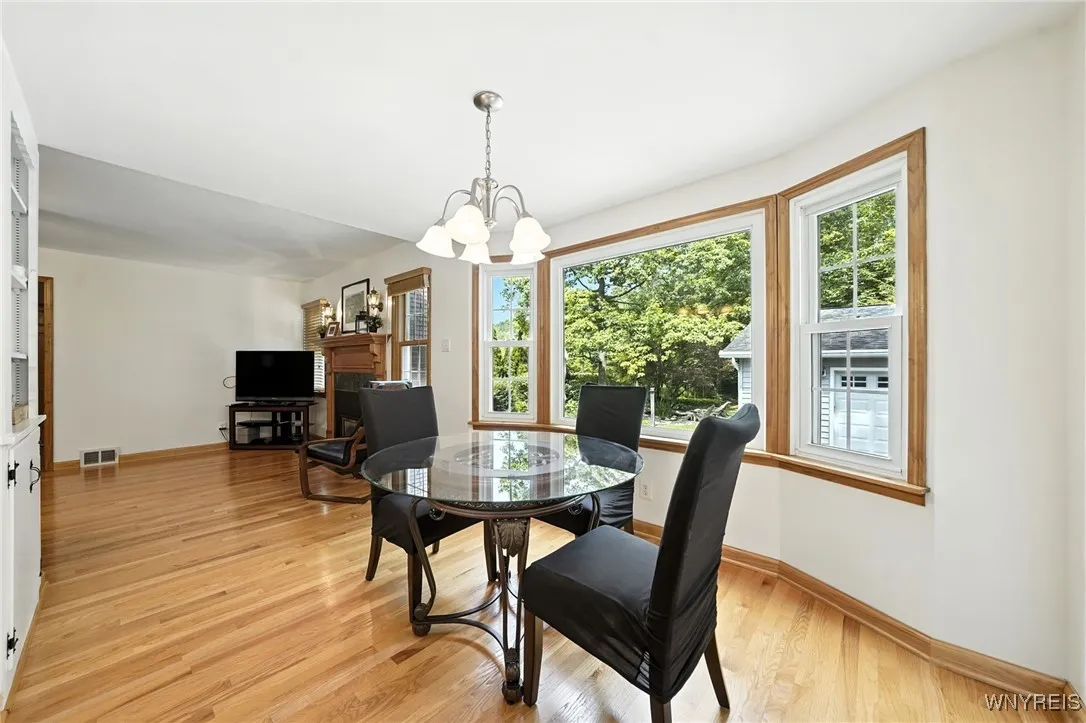 6218 Armor Duells Road, Orchard Park, New York 141, Orchard Park, New York 14127, 2 Bedrooms Bedrooms, 5 Rooms Rooms,1 BathroomBathrooms,Residential,For Sale,6218 Armor Duells Road, Orchard Park, New York 141,B1629539