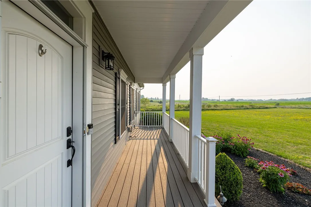 3055 Sand Road, West Bloomfield, New York 14469, West Bloomfield, New York 14469, 3 Bedrooms Bedrooms, 9 Rooms Rooms,2 BathroomsBathrooms,Residential,Closed,3055 Sand Road, West Bloomfield, New York 14469,0,R1628780