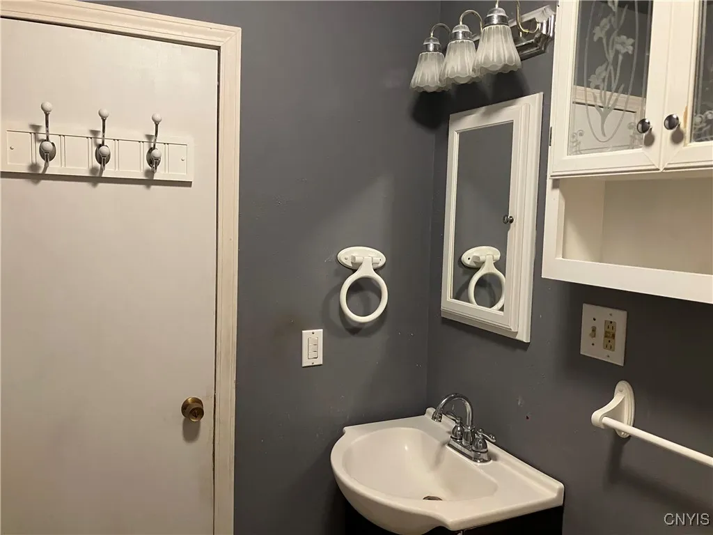 6431 Anderegg Drive, Lee, New York 13440, Lee, New York 13440, 3 Bedrooms Bedrooms, 5 Rooms Rooms,1 BathroomBathrooms,Residential,Closed,6431 Anderegg Drive, Lee, New York 13440,0,S1629563