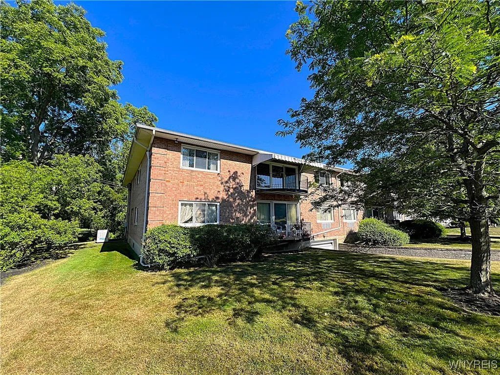 31 Park Lane Court, Amherst, New York 14221, Amherst, New York 14221, 3 Bedrooms Bedrooms, 6 Rooms Rooms,2 BathroomsBathrooms,Residential,For Sale,31 Park Lane Court, Amherst, New York 14221,B1627730