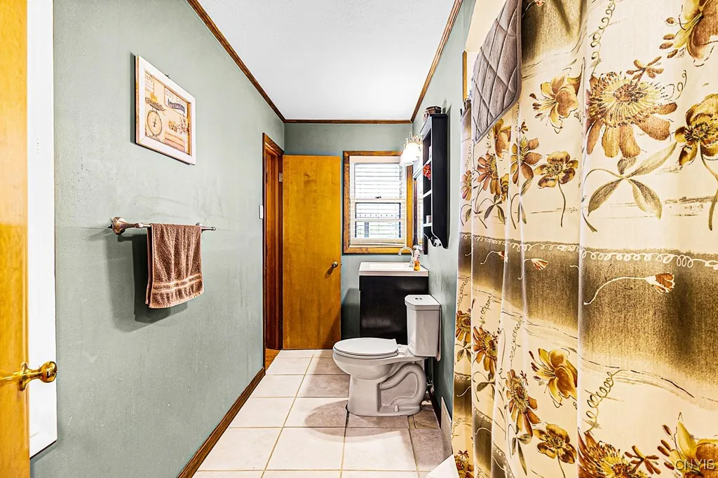 100 Wells Drive, Deerfield, New York 13502, Deerfield, New York 13502, 3 Bedrooms Bedrooms, 6 Rooms Rooms,1 BathroomBathrooms,Residential,Closed,100 Wells Drive, Deerfield, New York 13502,0,S1625824