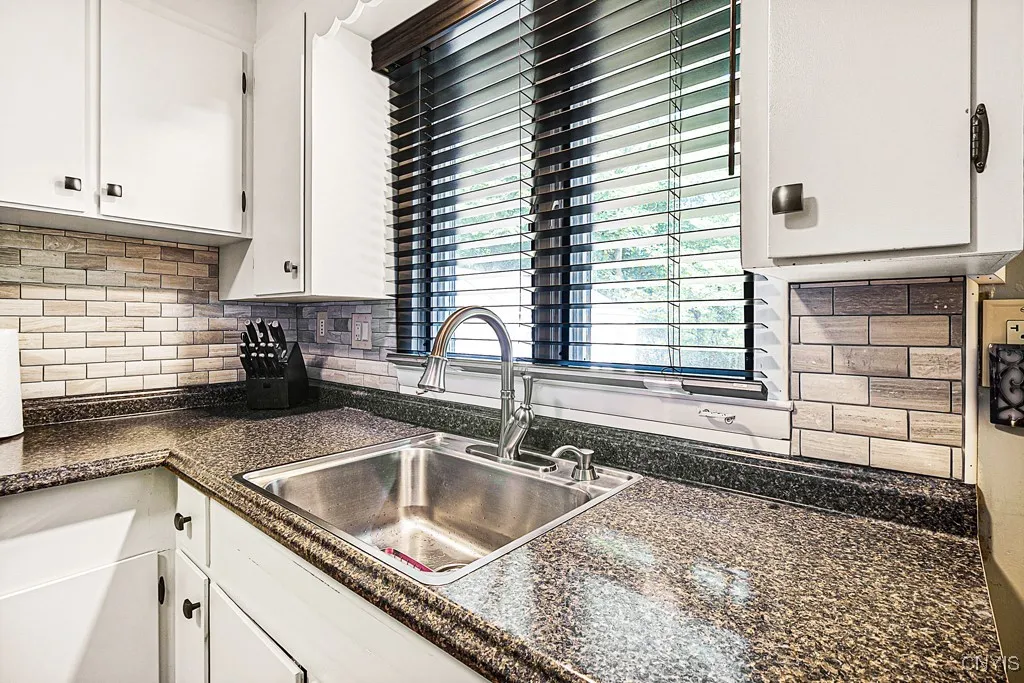 100 Wells Drive, Deerfield, New York 13502, Deerfield, New York 13502, 3 Bedrooms Bedrooms, 6 Rooms Rooms,1 BathroomBathrooms,Residential,Closed,100 Wells Drive, Deerfield, New York 13502,0,S1625824