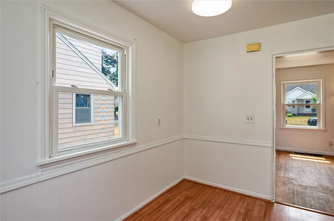 52 Leonard Road, Greece, New York 14616, Greece, New York 14616, 4 Bedrooms Bedrooms, 8 Rooms Rooms,2 BathroomsBathrooms,Residential,Closed,52 Leonard Road, Greece, New York 14616,0,R1628870