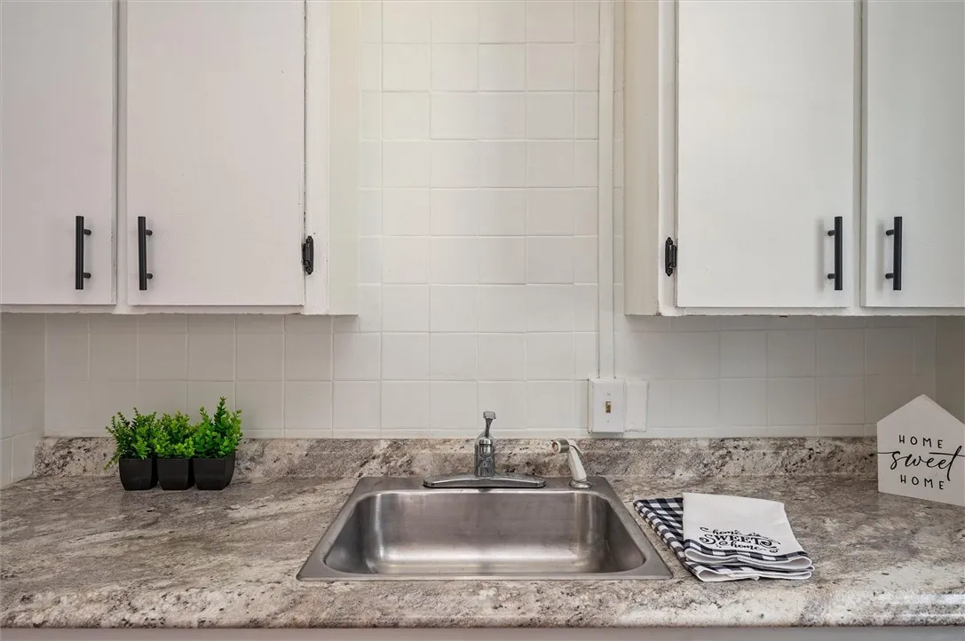 52 Leonard Road, Greece, New York 14616, Greece, New York 14616, 4 Bedrooms Bedrooms, 8 Rooms Rooms,2 BathroomsBathrooms,Residential,Closed,52 Leonard Road, Greece, New York 14616,0,R1628870