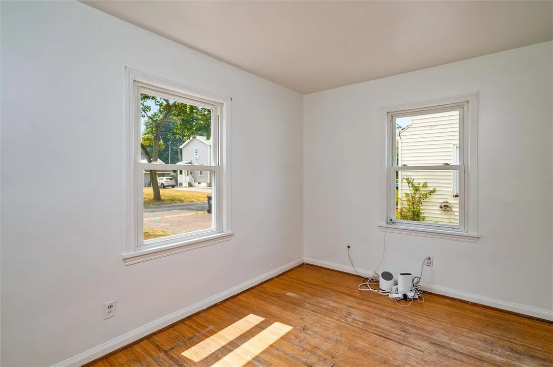 52 Leonard Road, Greece, New York 14616, Greece, New York 14616, 4 Bedrooms Bedrooms, 8 Rooms Rooms,2 BathroomsBathrooms,Residential,Closed,52 Leonard Road, Greece, New York 14616,0,R1628870