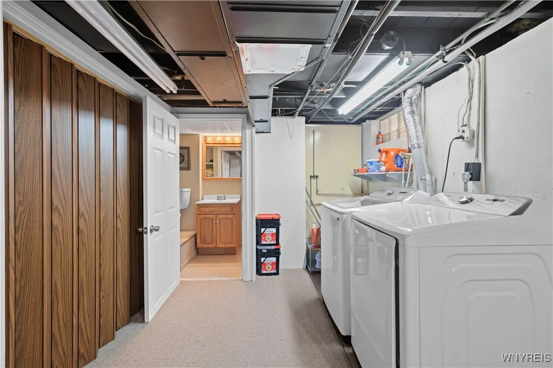 207 68th Street, Niagara Falls, New York 14304, Niagara Falls, New York 14304, 3 Bedrooms Bedrooms, 8 Rooms Rooms,2 BathroomsBathrooms,Residential,Closed,207 68th Street, Niagara Falls, New York 14304,0,B1629263