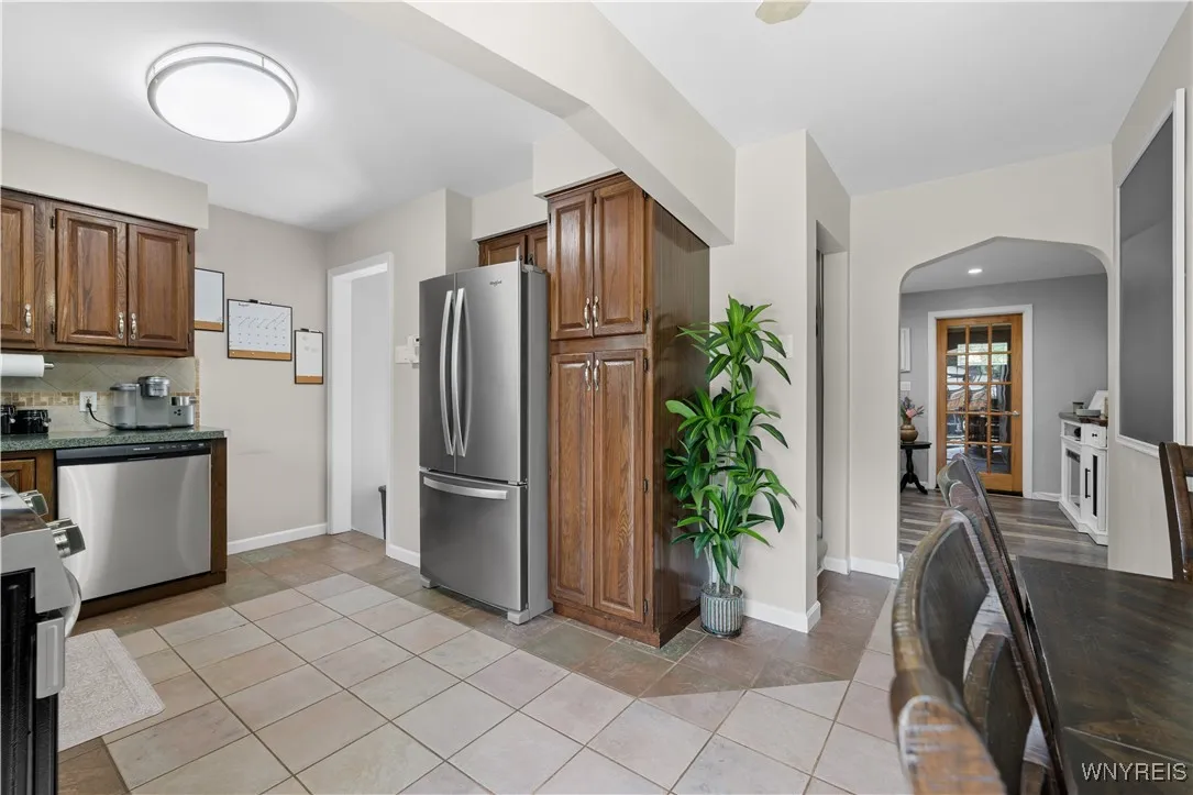 207 68th Street, Niagara Falls, New York 14304, Niagara Falls, New York 14304, 3 Bedrooms Bedrooms, 8 Rooms Rooms,2 BathroomsBathrooms,Residential,Closed,207 68th Street, Niagara Falls, New York 14304,0,B1629263