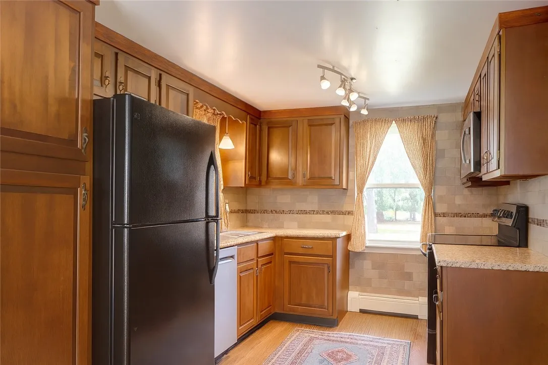 179 Dwyer Drive, Geneva Town, New York 14456, Geneva Town, New York 14456, 5 Bedrooms Bedrooms, 16 Rooms Rooms,3 BathroomsBathrooms,Residential,Closed,179 Dwyer Drive, Geneva Town, New York 14456,0,R1629495