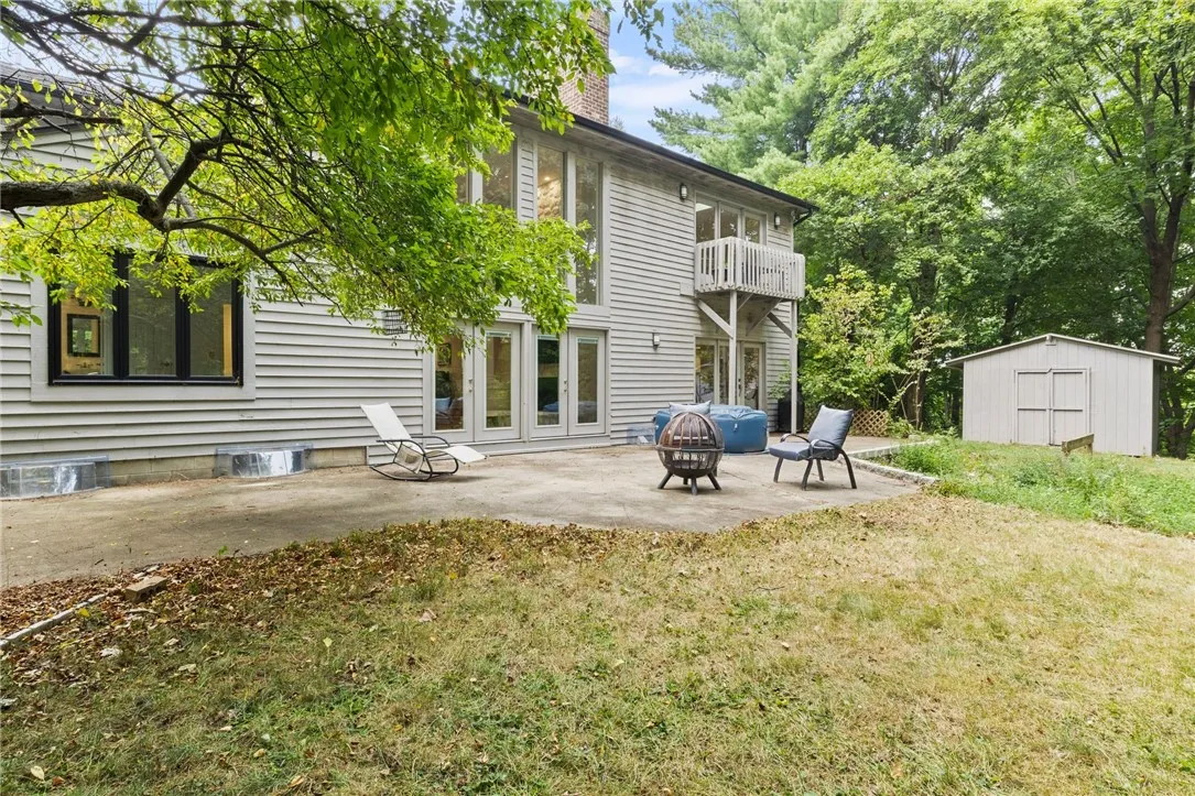 17 Shingle Mill Road, Irondequoit, New York 14609, Irondequoit, New York 14609, 4 Bedrooms Bedrooms, 9 Rooms Rooms,3 BathroomsBathrooms,Residential,Closed,17 Shingle Mill Road, Irondequoit, New York 14609,0,R1628210