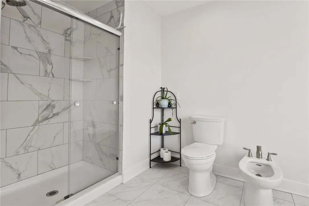 17 Shingle Mill Road, Irondequoit, New York 14609, Irondequoit, New York 14609, 4 Bedrooms Bedrooms, 9 Rooms Rooms,3 BathroomsBathrooms,Residential,Closed,17 Shingle Mill Road, Irondequoit, New York 14609,0,R1628210