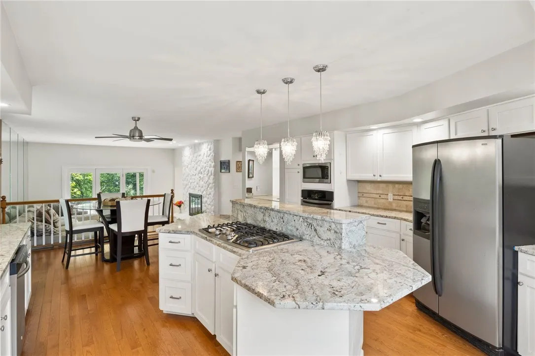 17 Shingle Mill Road, Irondequoit, New York 14609, Irondequoit, New York 14609, 4 Bedrooms Bedrooms, 9 Rooms Rooms,3 BathroomsBathrooms,Residential,Closed,17 Shingle Mill Road, Irondequoit, New York 14609,0,R1628210