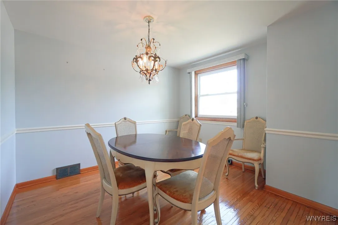 formal dining room