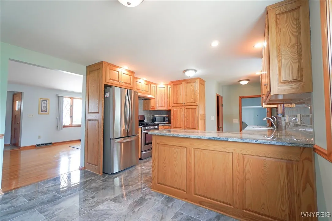 Large eat in kitchen