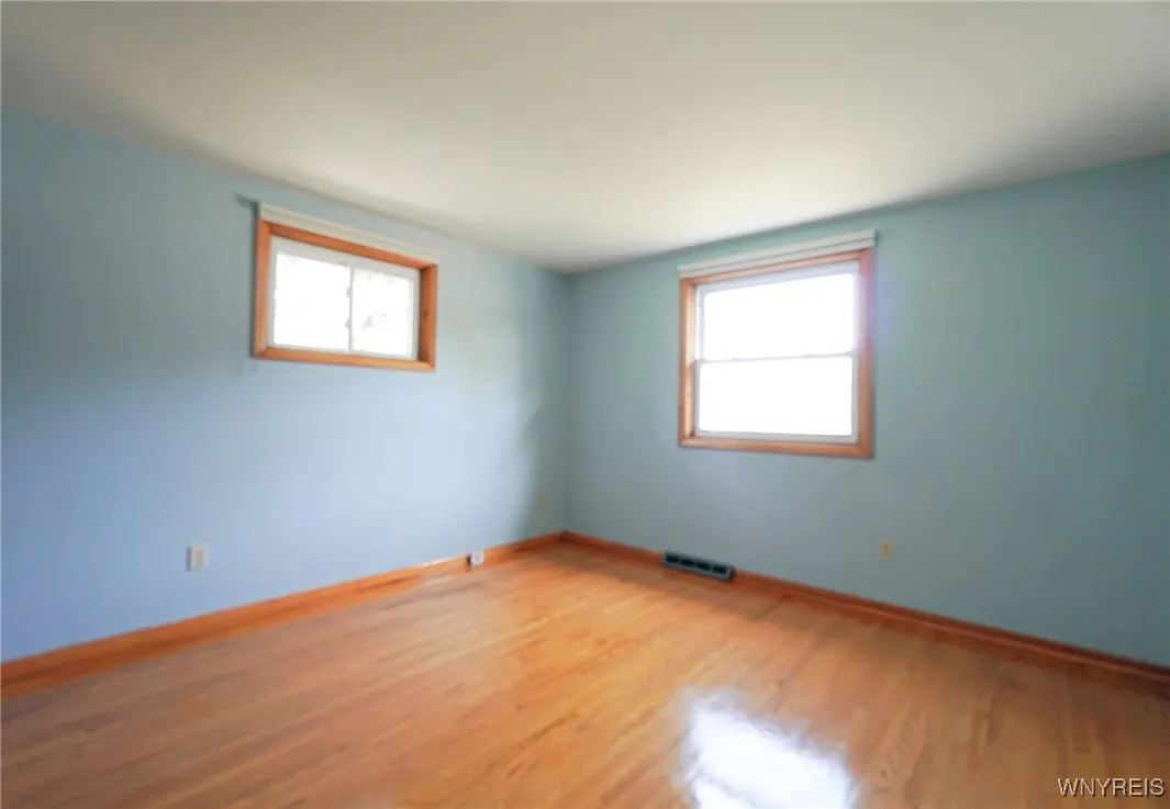 7 Christopher Drive, West Seneca, New York 14224, West Seneca, New York 14224, 2 Bedrooms Bedrooms, 7 Rooms Rooms,2 BathroomsBathrooms,Residential,Closed,7 Christopher Drive, West Seneca, New York 14224,0,B1628003