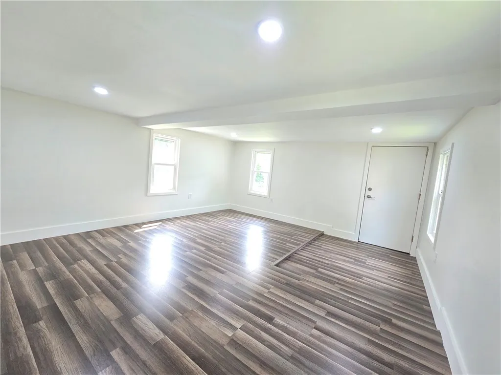236 Jefferson Avenue, Canandaigua City, New York 1, Canandaigua City, New York 14424, 2 Bedrooms Bedrooms, 6 Rooms Rooms,1 BathroomBathrooms,Residential Lease,Closed,236 Jefferson Avenue, Canandaigua City, New York 1,0,R1629667