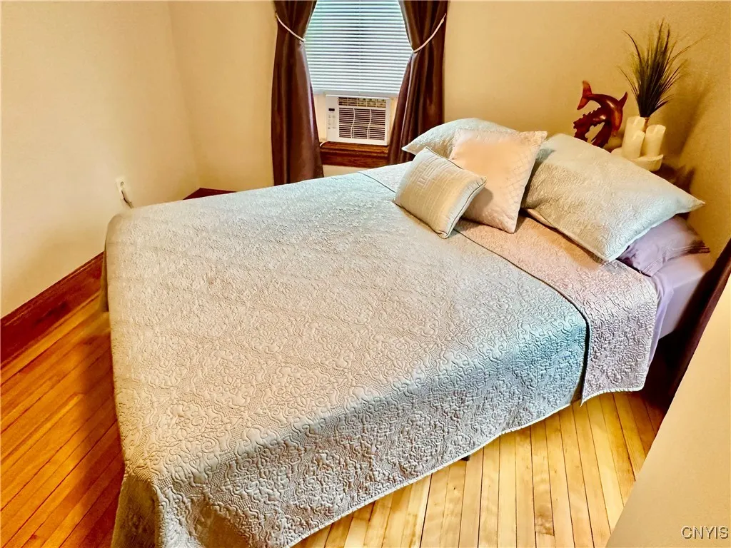 1913 Bradford Avenue, Utica, New York 13501, Utica, New York 13501, 4 Bedrooms Bedrooms, 8 Rooms Rooms,1 BathroomBathrooms,Residential,For Sale,1913 Bradford Avenue, Utica, New York 13501,0,S1629661