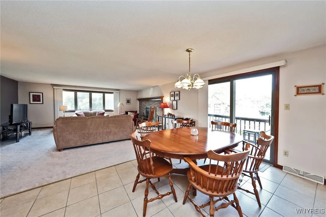 5291 Chestnut Ridge Road E, Orchard Park, New York, Orchard Park, New York 14127, 2 Bedrooms Bedrooms, 5 Rooms Rooms,1 BathroomBathrooms,Residential,For Sale,5291 Chestnut Ridge Road E, Orchard Park, New York,B1629209