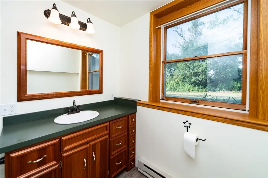 Basement full bathroom
