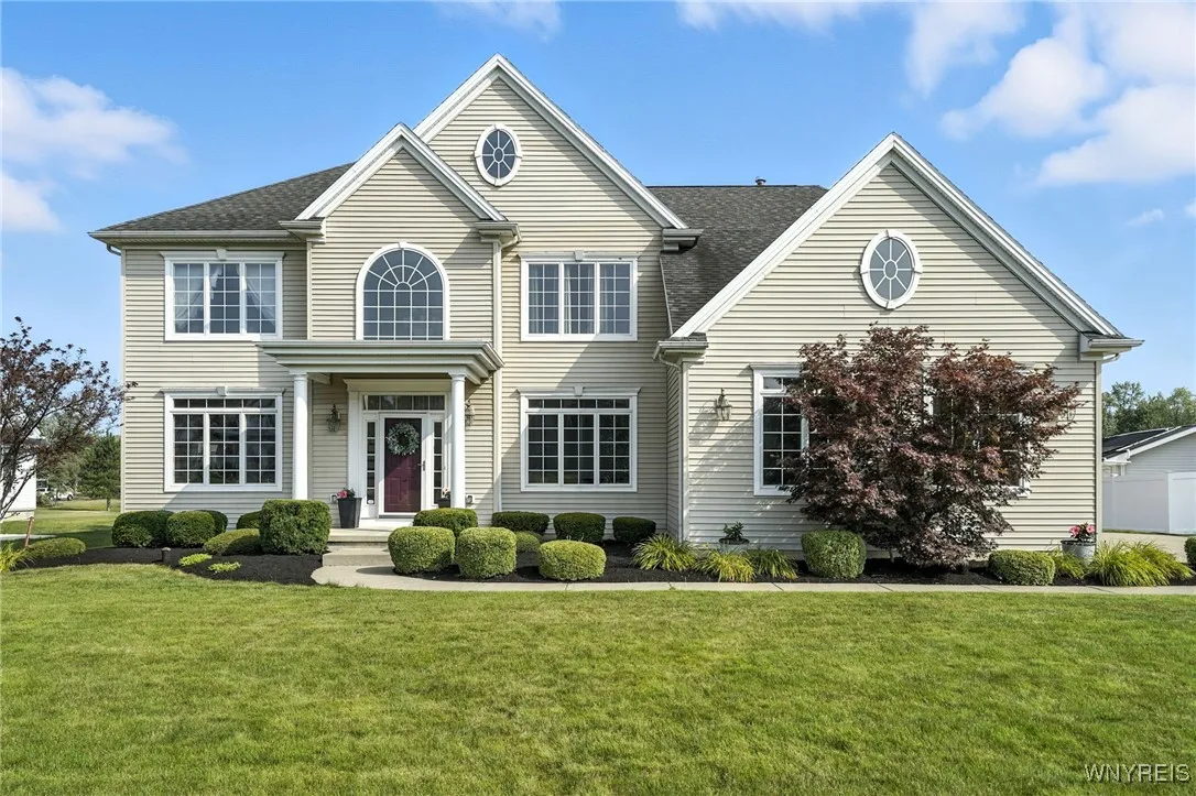 4154 Ridgefield, Hamburg, New York 14075, Hamburg, New York 14075, 4 Bedrooms Bedrooms, 8 Rooms Rooms,2 BathroomsBathrooms,Residential,For Sale,4154 Ridgefield, Hamburg, New York 14075,B1626175