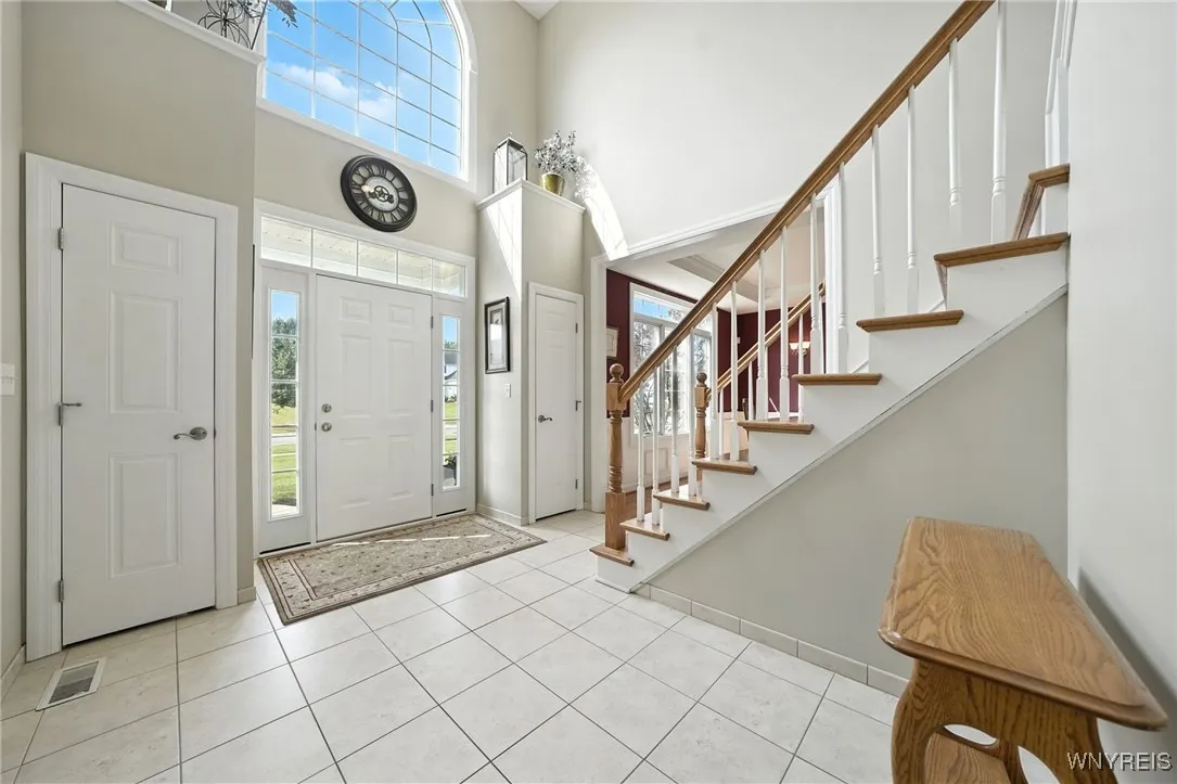 4154 Ridgefield, Hamburg, New York 14075, Hamburg, New York 14075, 4 Bedrooms Bedrooms, 8 Rooms Rooms,2 BathroomsBathrooms,Residential,For Sale,4154 Ridgefield, Hamburg, New York 14075,B1626175